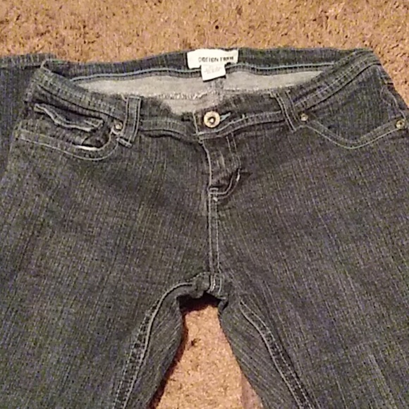 Jeans - Picture 2 of 3